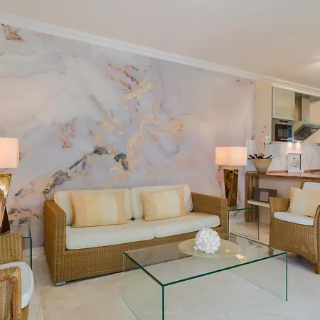 Apartmanhotel Jardin De La Paz