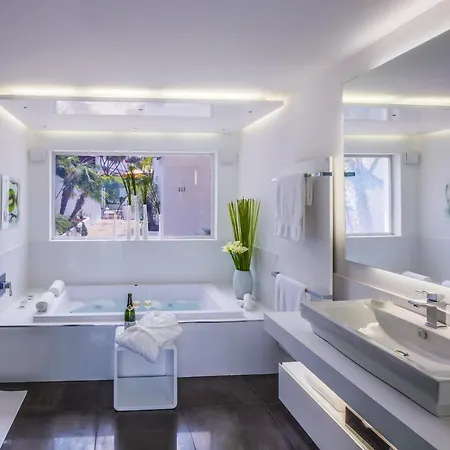 شقة فندقية Jardin De La Paz 4*
